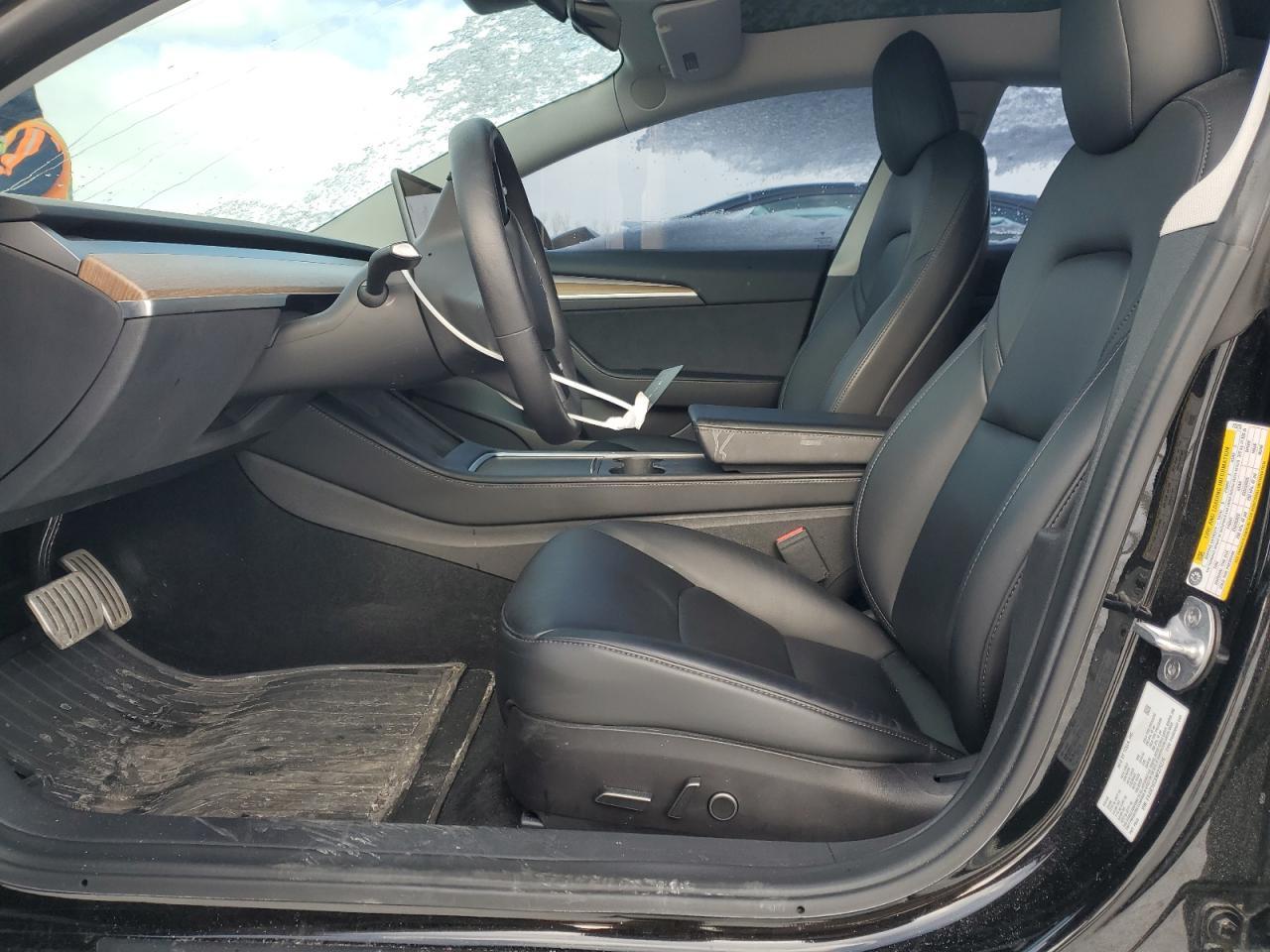 2022 Tesla Model 3 - Фото 7