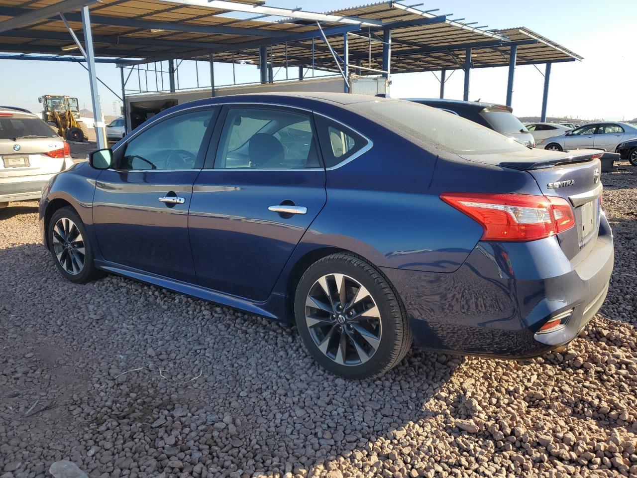 2017 Nissan Sentra S - Фото 2