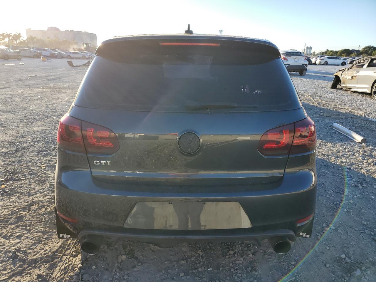 2011 Volkswagen Gti - Image 6