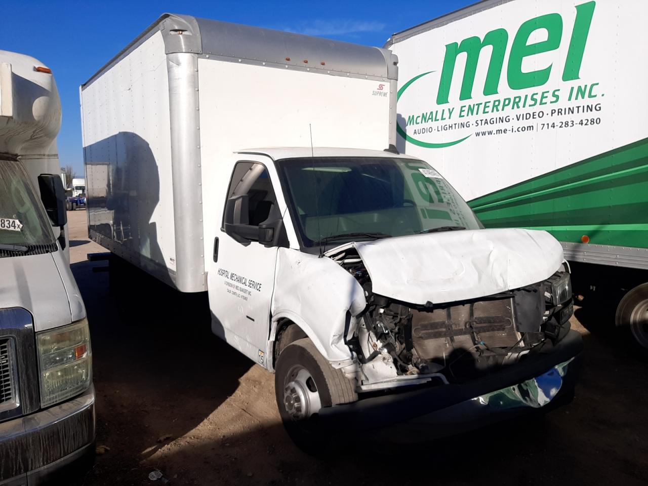 2019 Chevrolet Express G4500 - Image 4