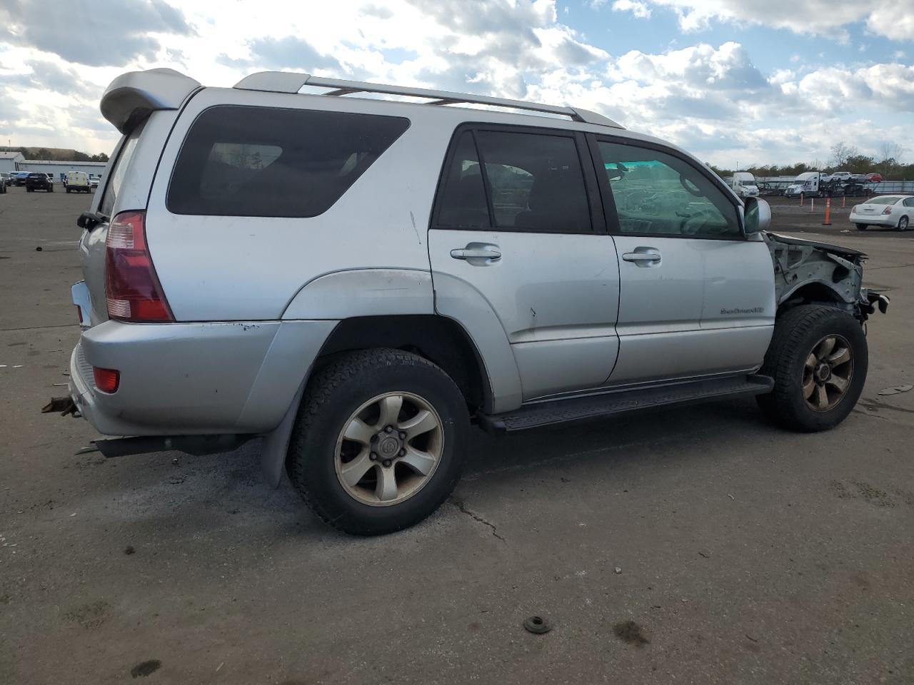 2005 Toyota 4Runner Sr5 - Image 3