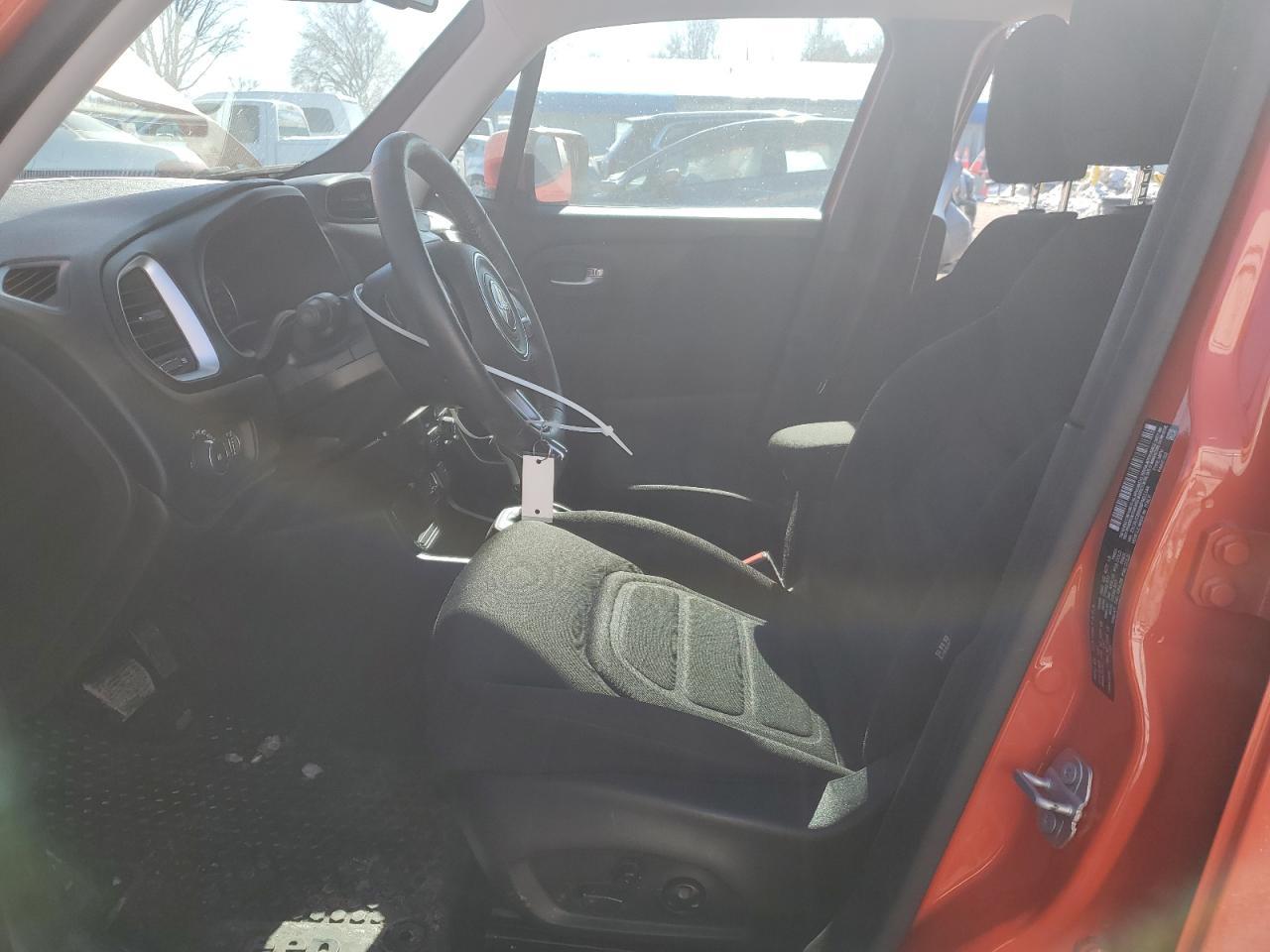 2021 Jeep Renegade Latitude - Фото 7