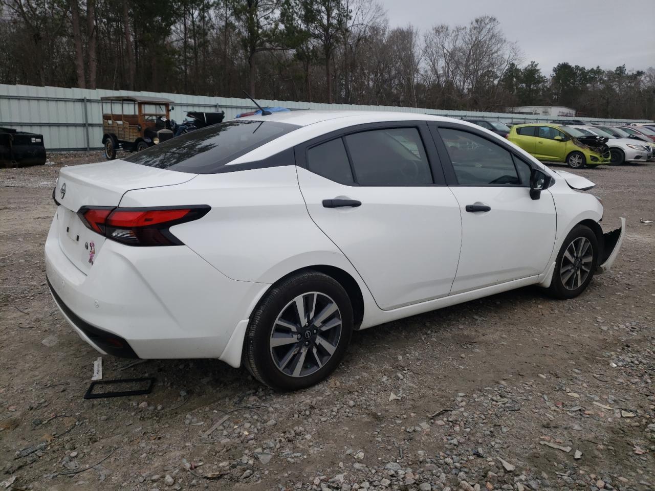 2024 Nissan Versa S - Image 3