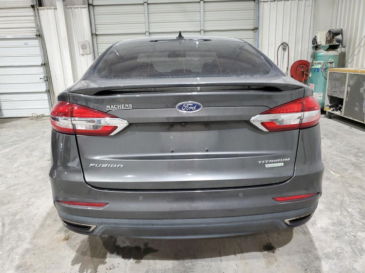 2020 Ford Fusion Titanium - Фото 6