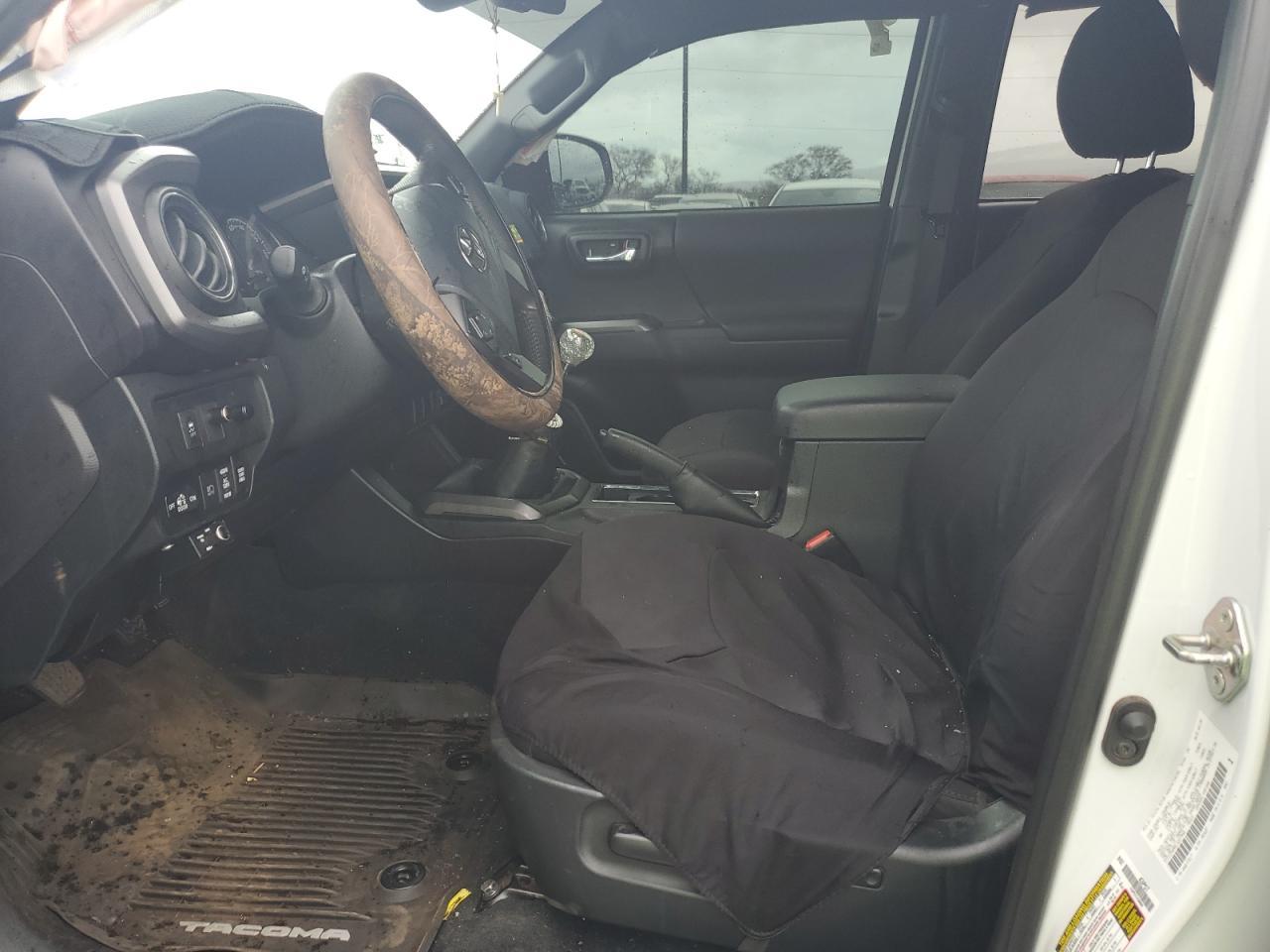 2020 Toyota Tacoma Double Cab - Фото 7