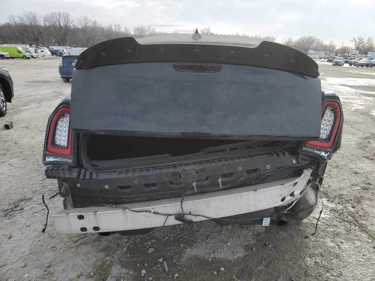 2016 Chrysler 300 S - Фото 6