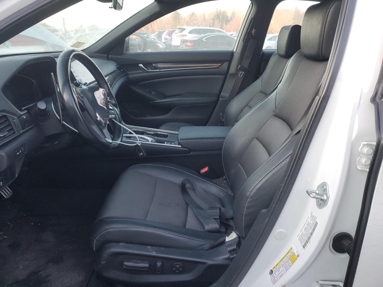 2021 Honda Accord Sport - Image 7