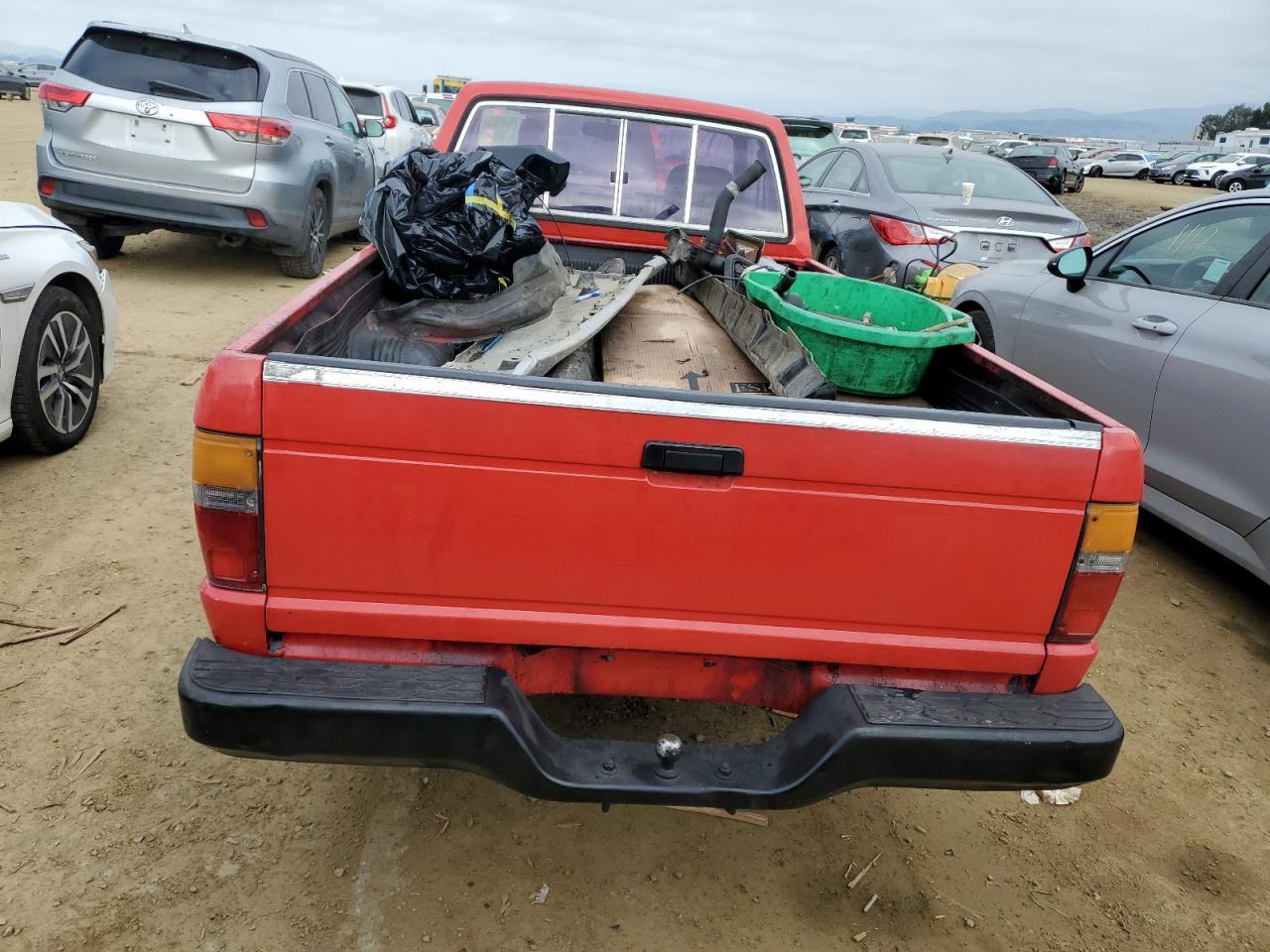 1987 Toyota Pickup Xtracab Rn70 Dlx - Фото 6