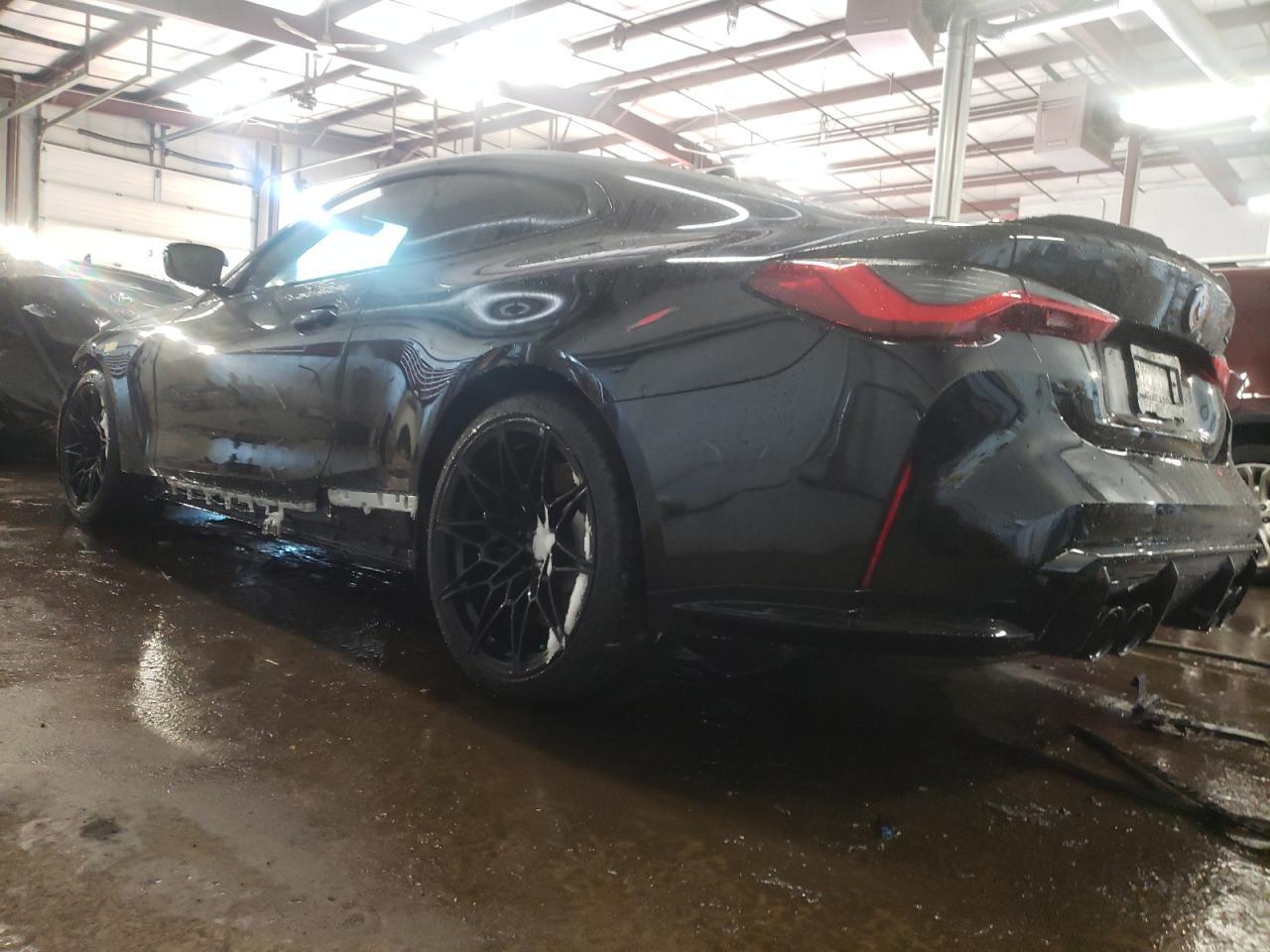 2023 BMW M4 Competition - Фото 2