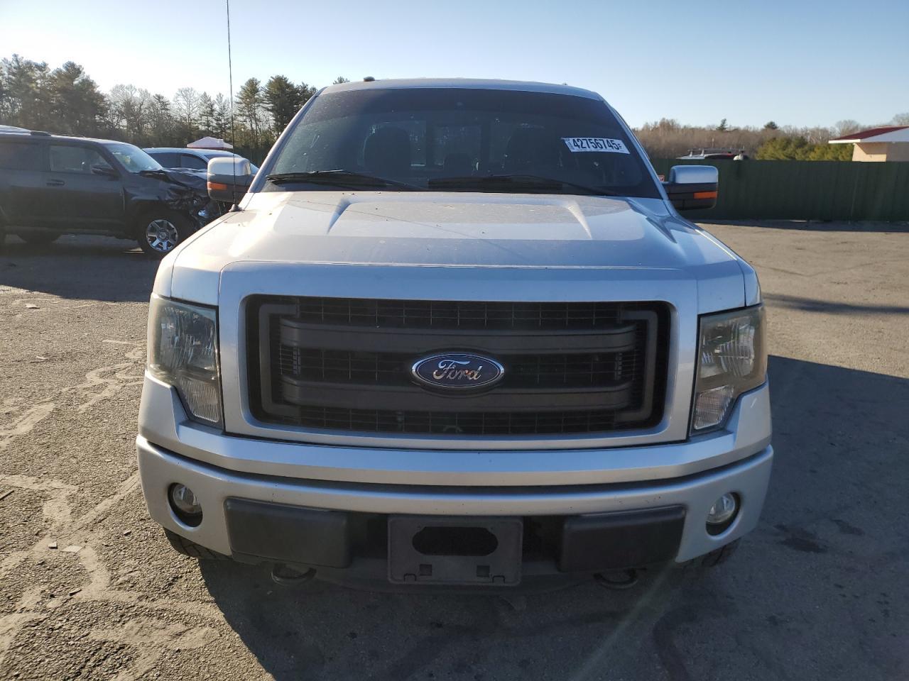 2013 Ford F150 Super Cab - Фото 5