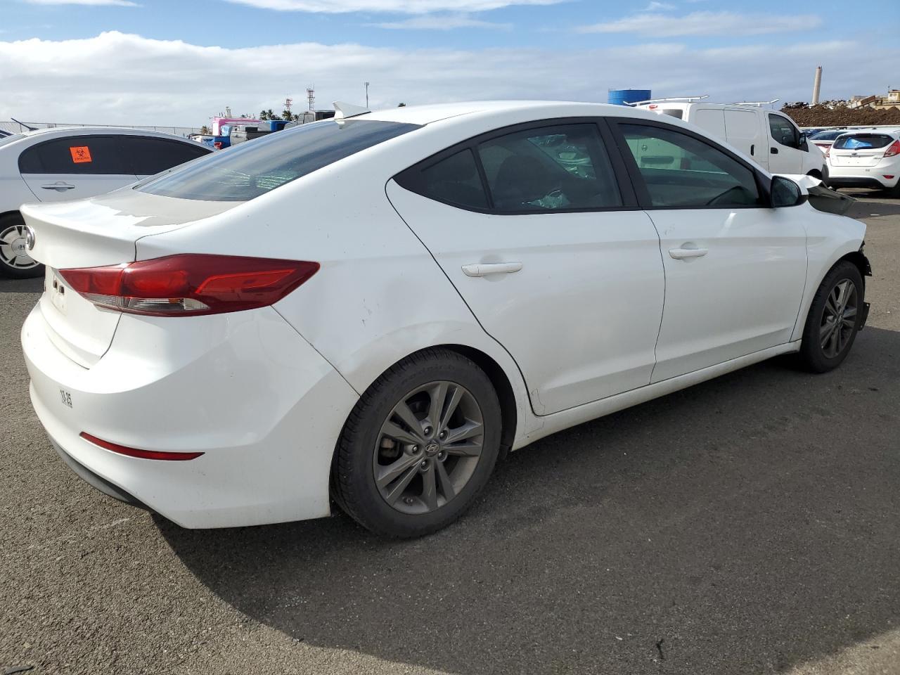 2018 Hyundai Elantra Sel - Фото 3