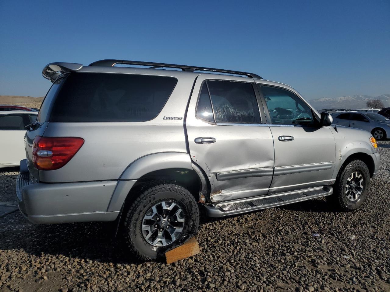 2002 Toyota Sequoia Limited - Image 3