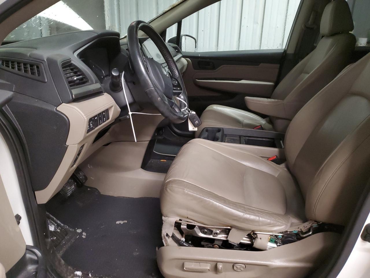2018 Honda Odyssey Touring - Фото 7