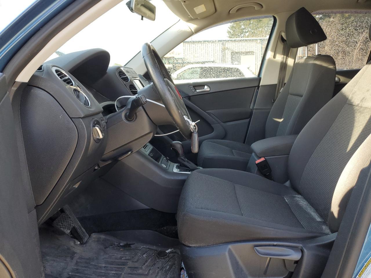 2017 Volkswagen Tiguan S - Image 7