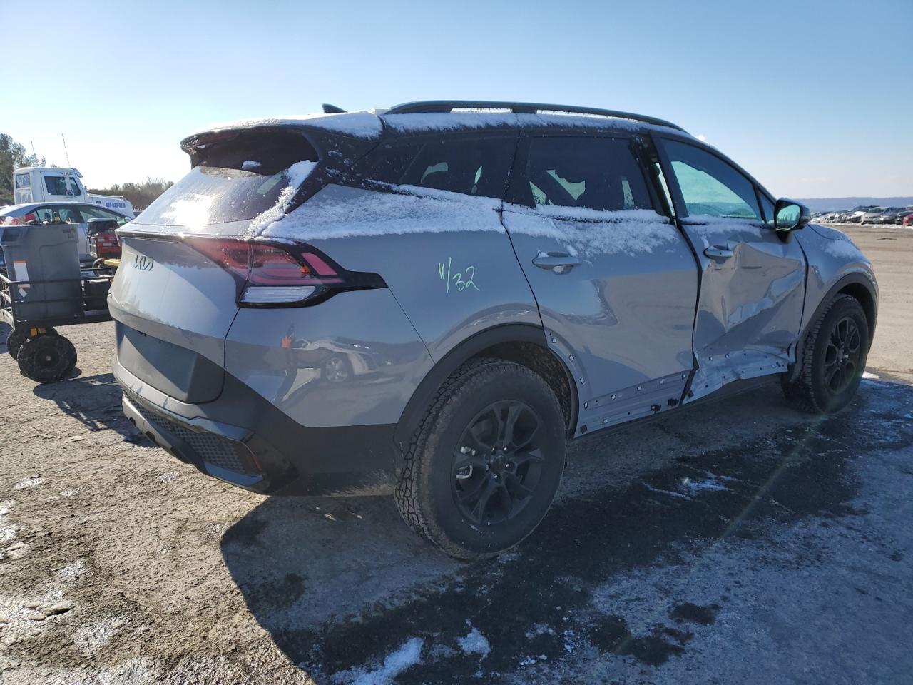 2025 Kia Sportage X-Pro - Фото 3