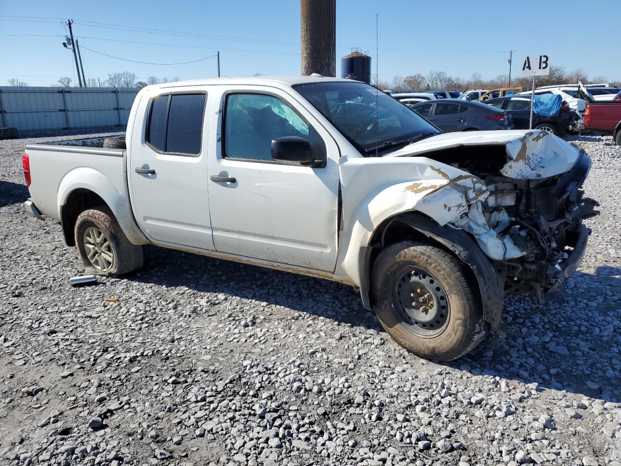 2017 Nissan Frontier S - Фото 4