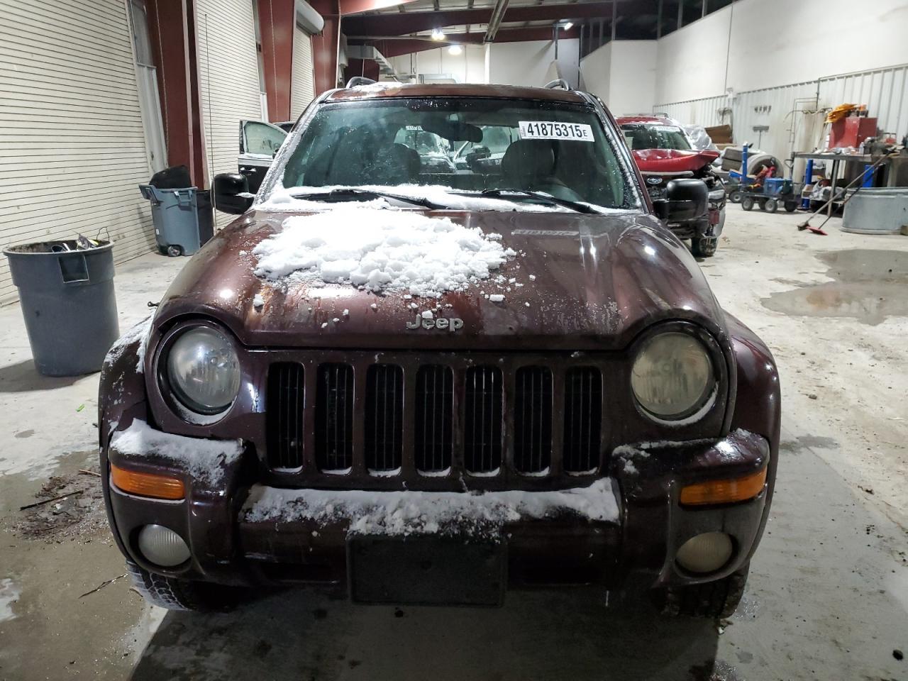 2004 Jeep Liberty Limited - Image 5