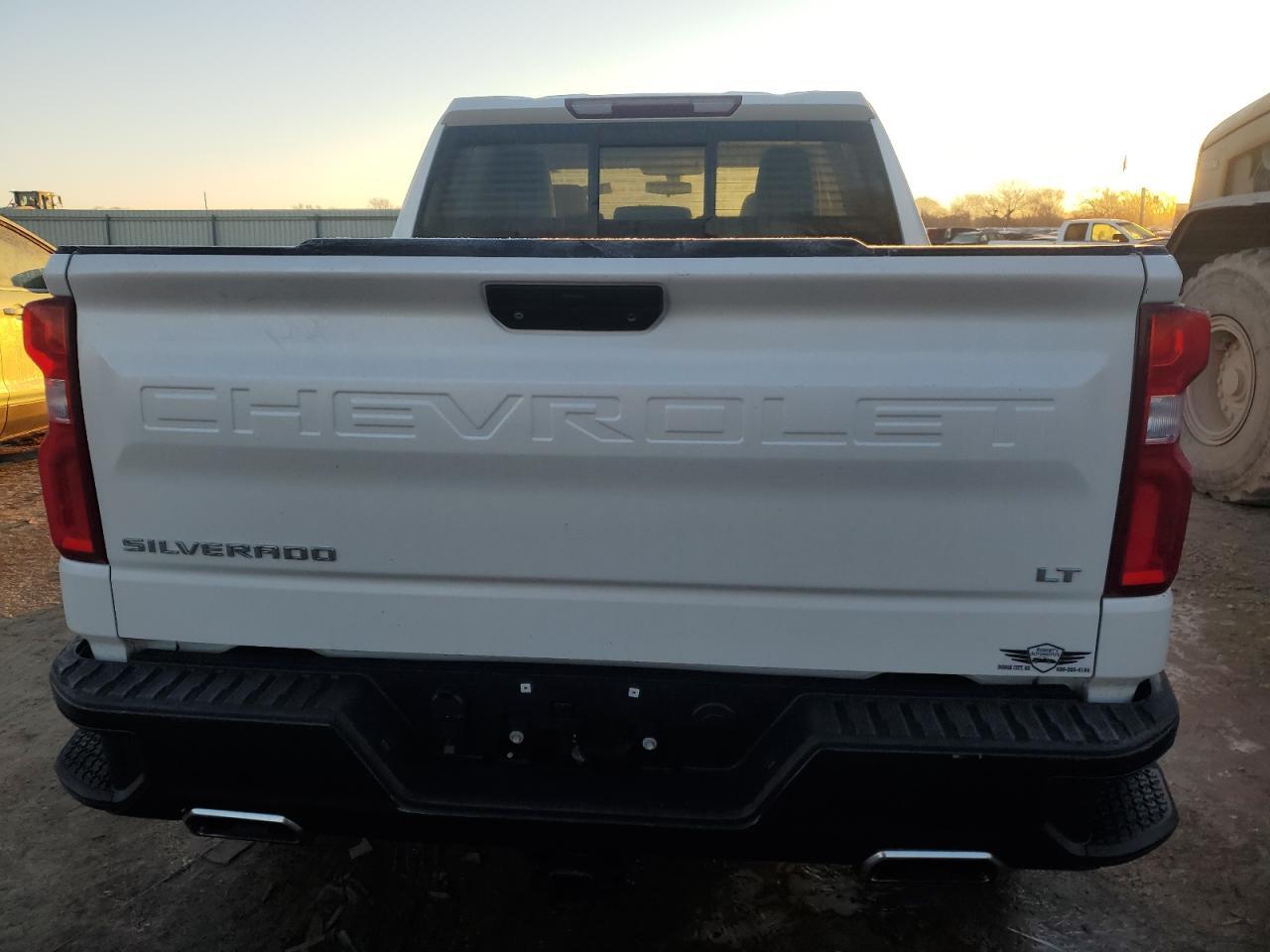 2019 Chevrolet Silverado K1500 Lt Trail Boss - Image 6