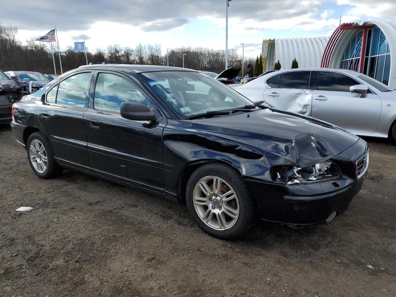 2009 Volvo S60 2.5T - Image 4