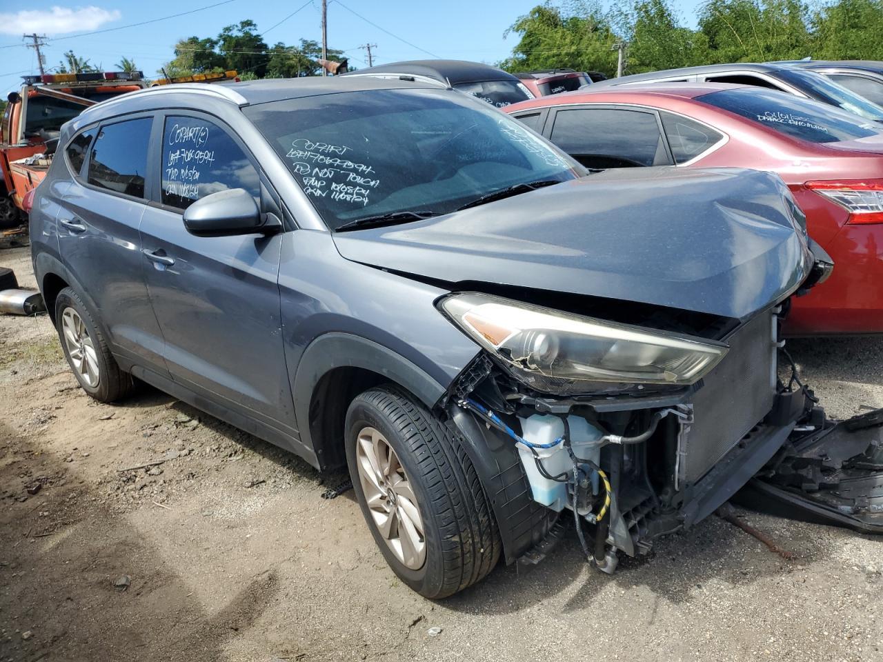 2016 Hyundai Tucson Limited - Image 4
