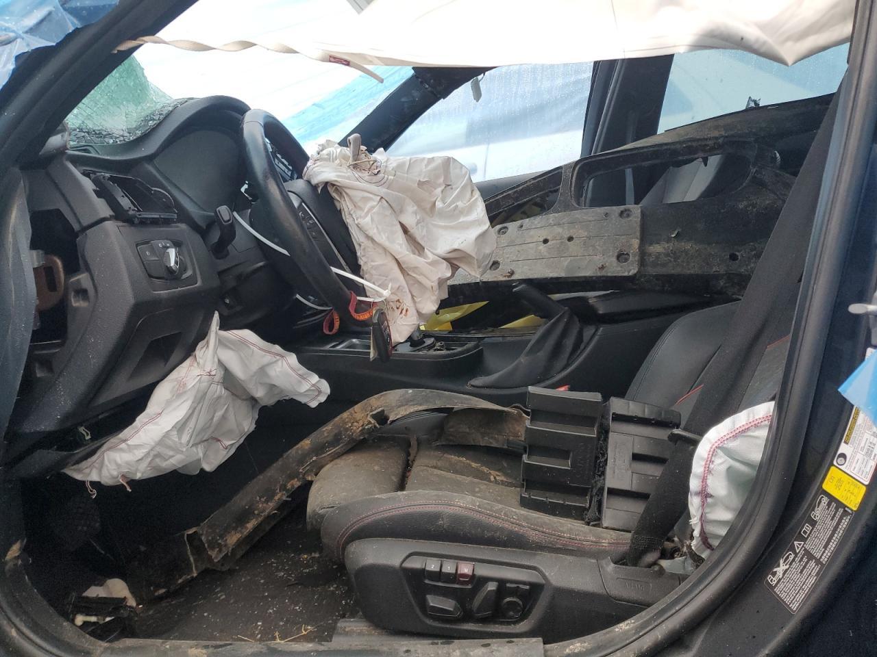 2013 BMW 335 Xi - Image 7