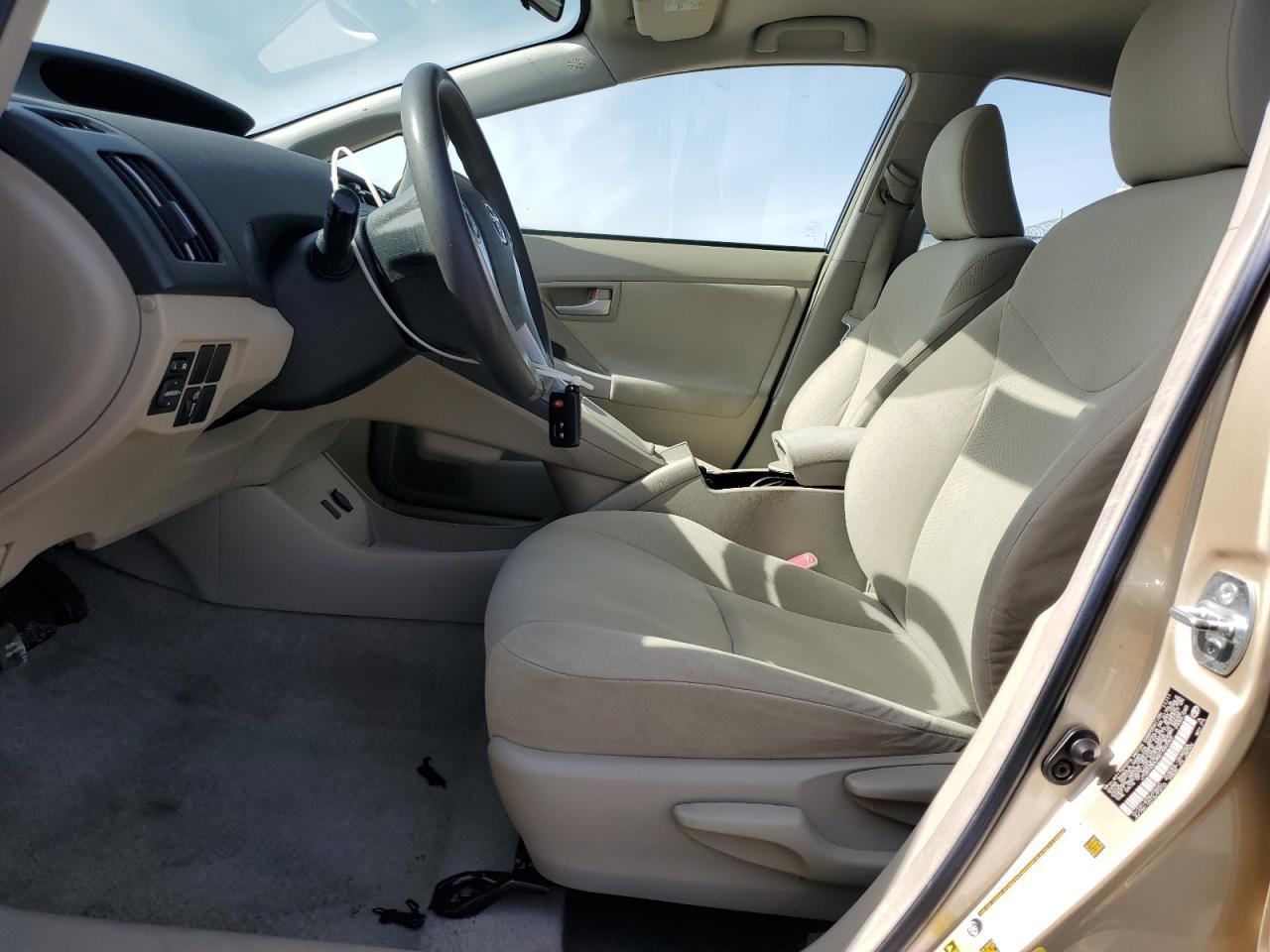 2011 Toyota Prius - Image 7