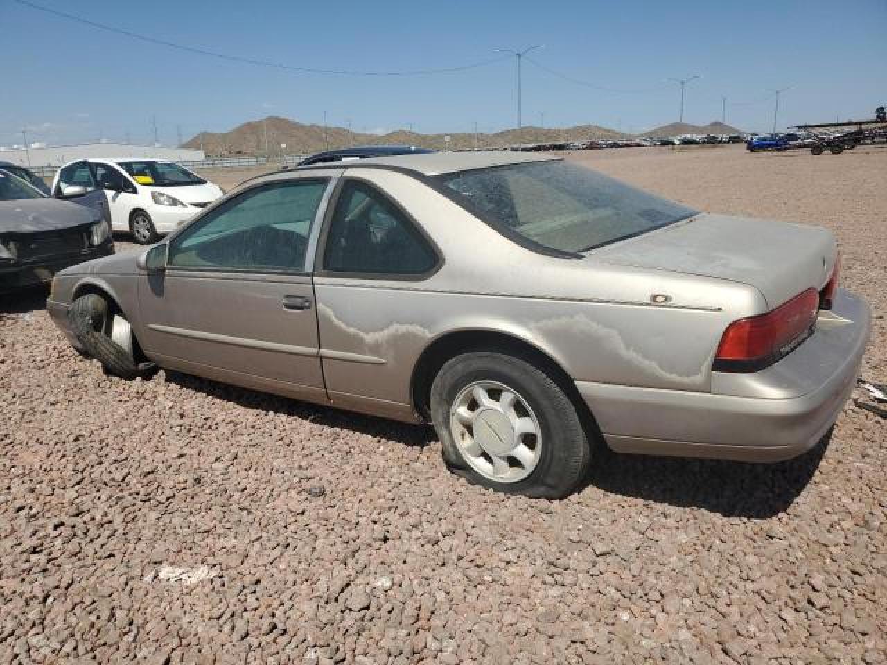 1994 Ford Thunderbird Lx - Image 2