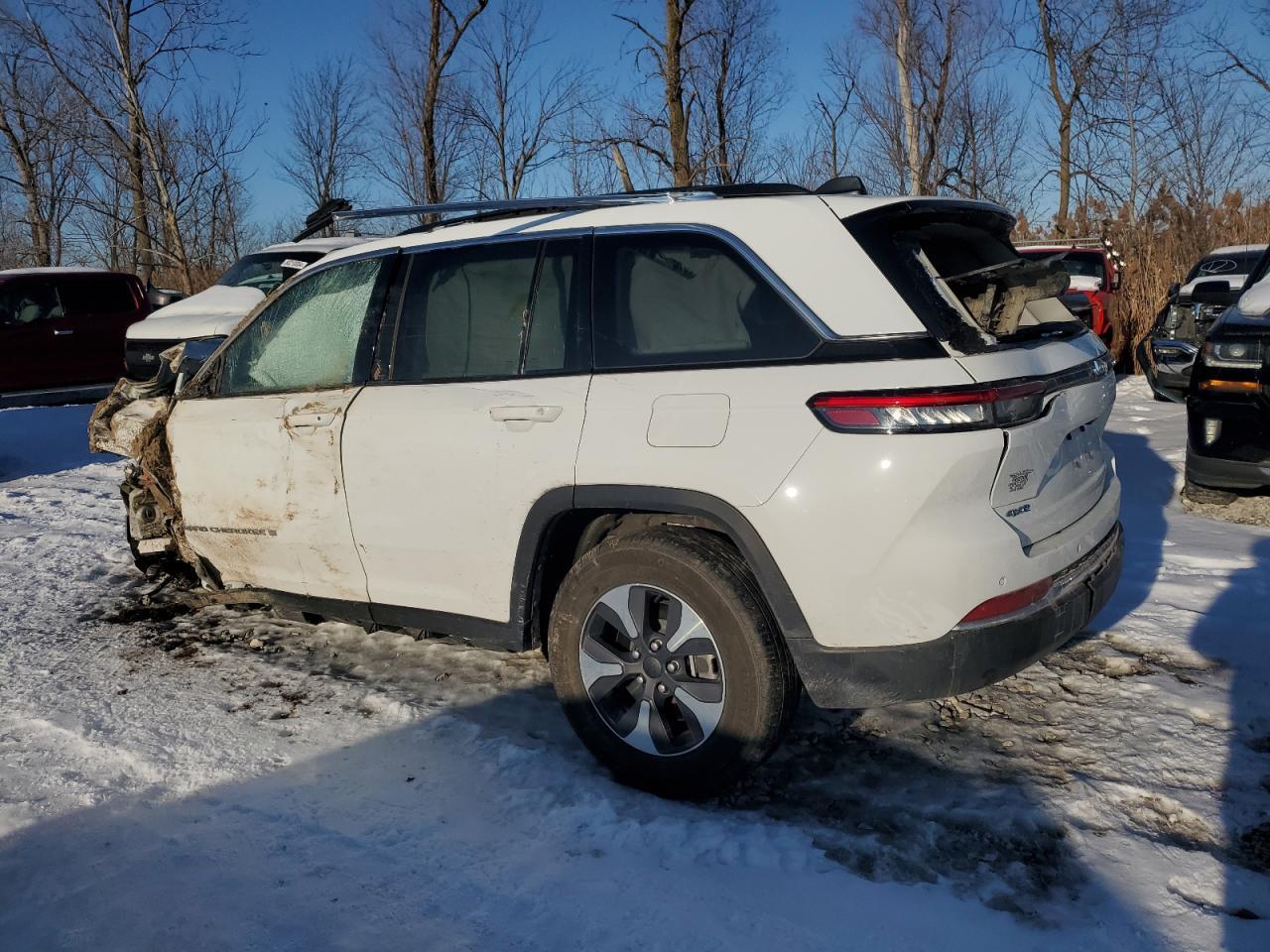 2022 Jeep Grand Cherokee Limited 4Xe - Image 2