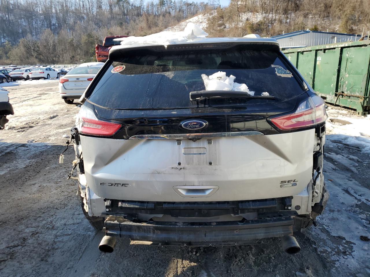 2019 Ford Edge Sel - Image 6