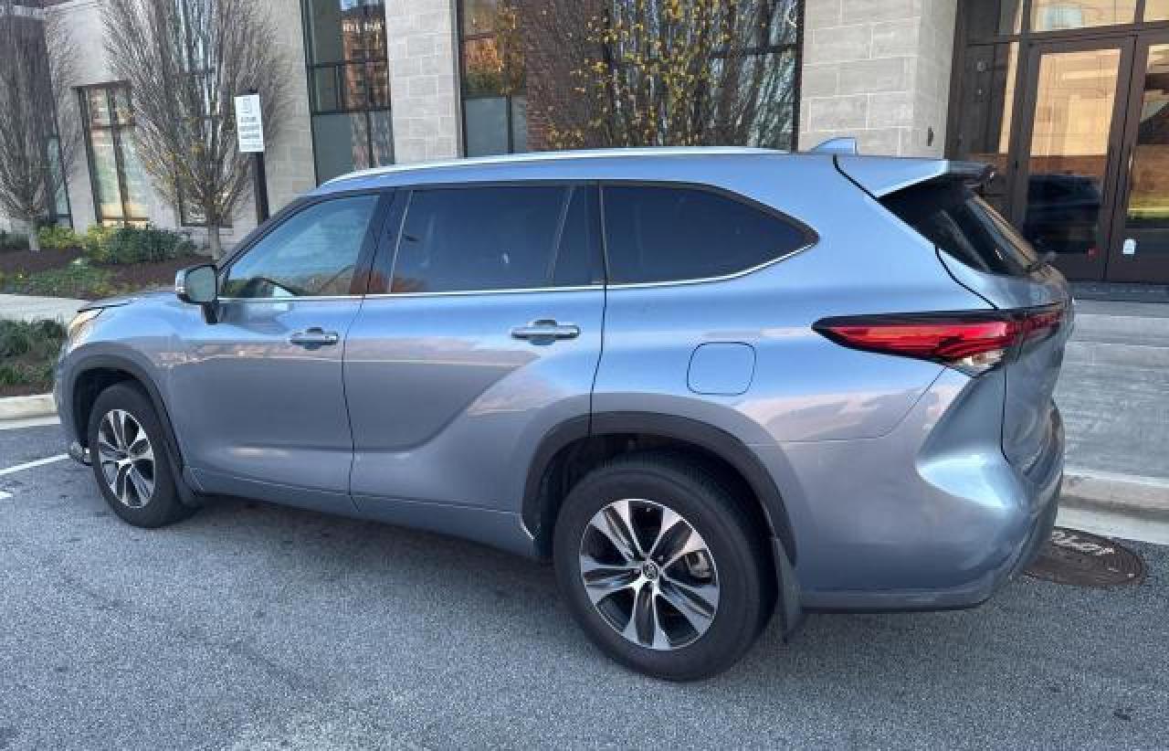 2020 Toyota Highlander Xle - Фото 3