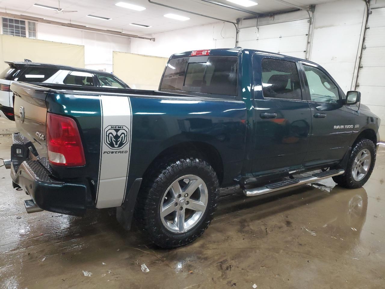 2011 Dodge Ram 1500 - Фото 3