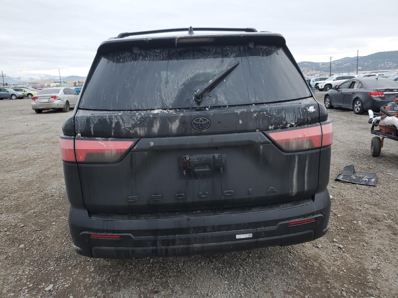 2024 Toyota Sequoia Sr5 - Image 6