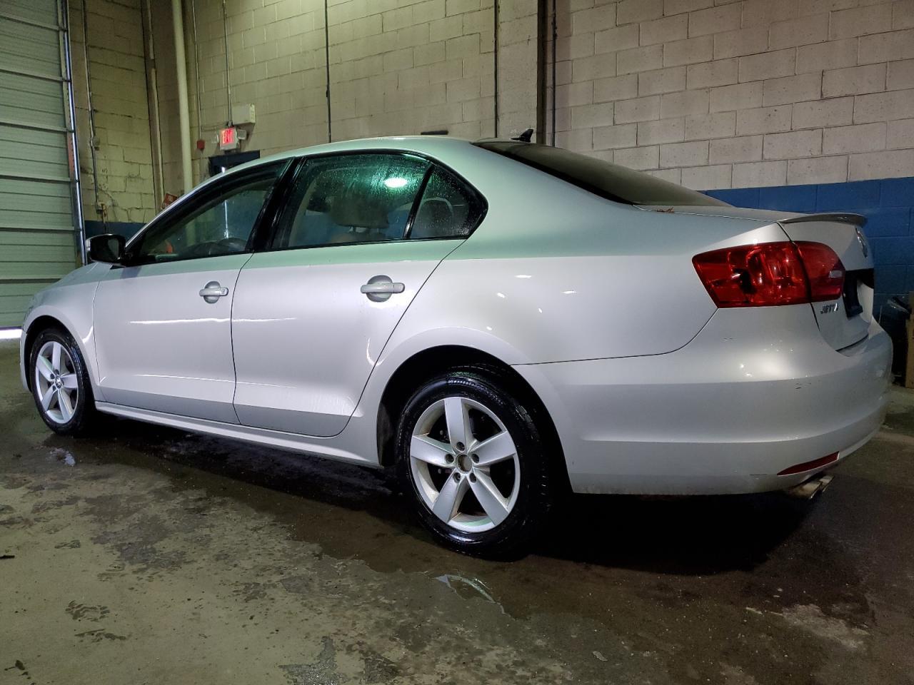 2012 Volkswagen Jetta Tdi - Фото 2