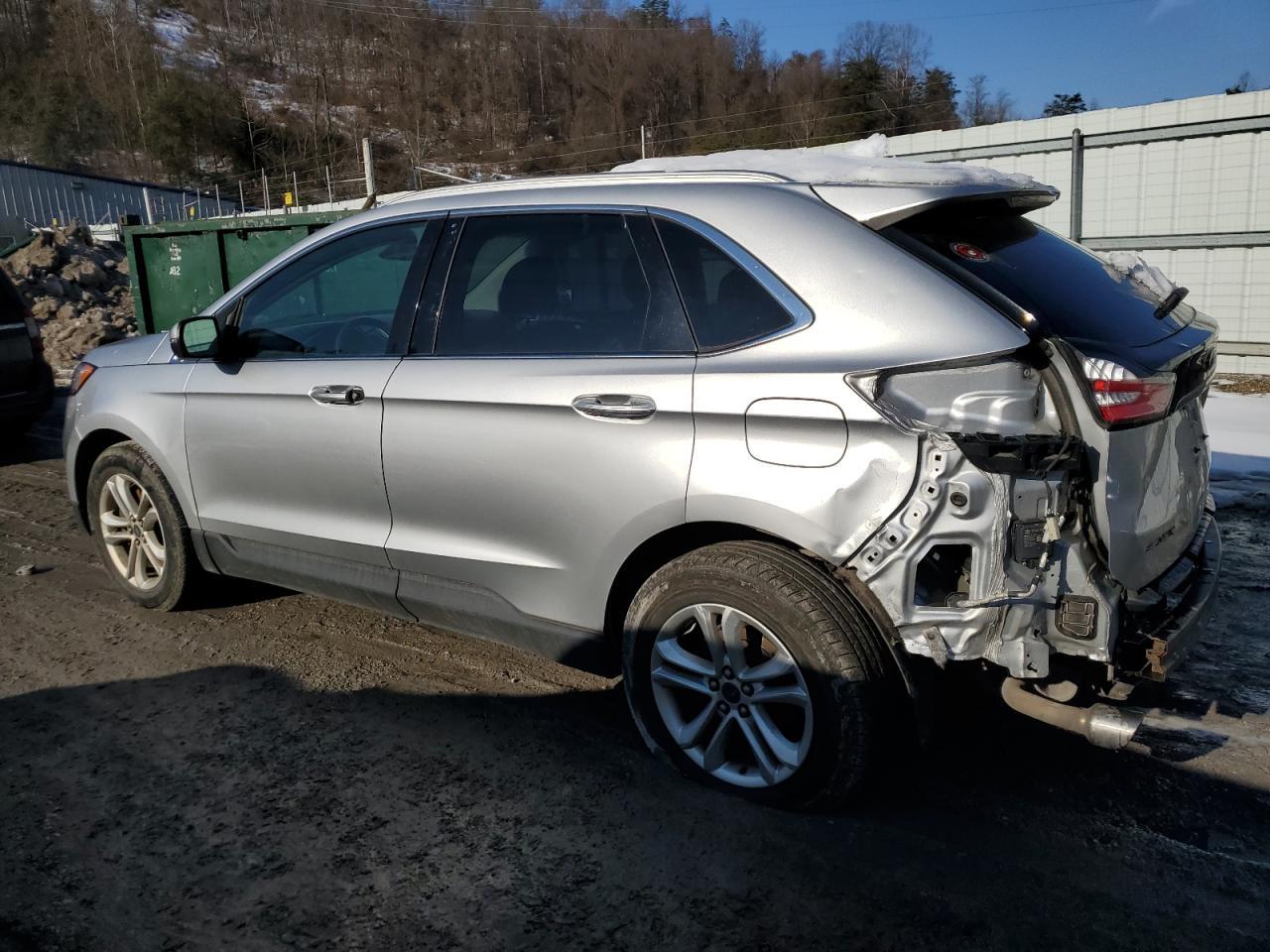 2019 Ford Edge Sel - Image 2