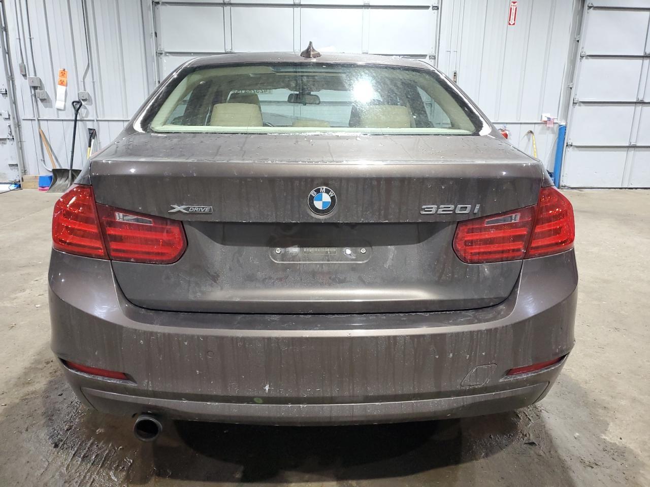 2014 BMW 320 I xDrive - Фото 6