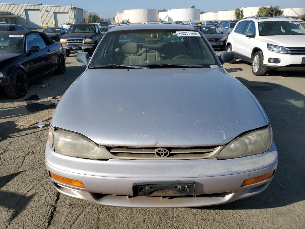 1996 Toyota Camry Dx - Фото 5