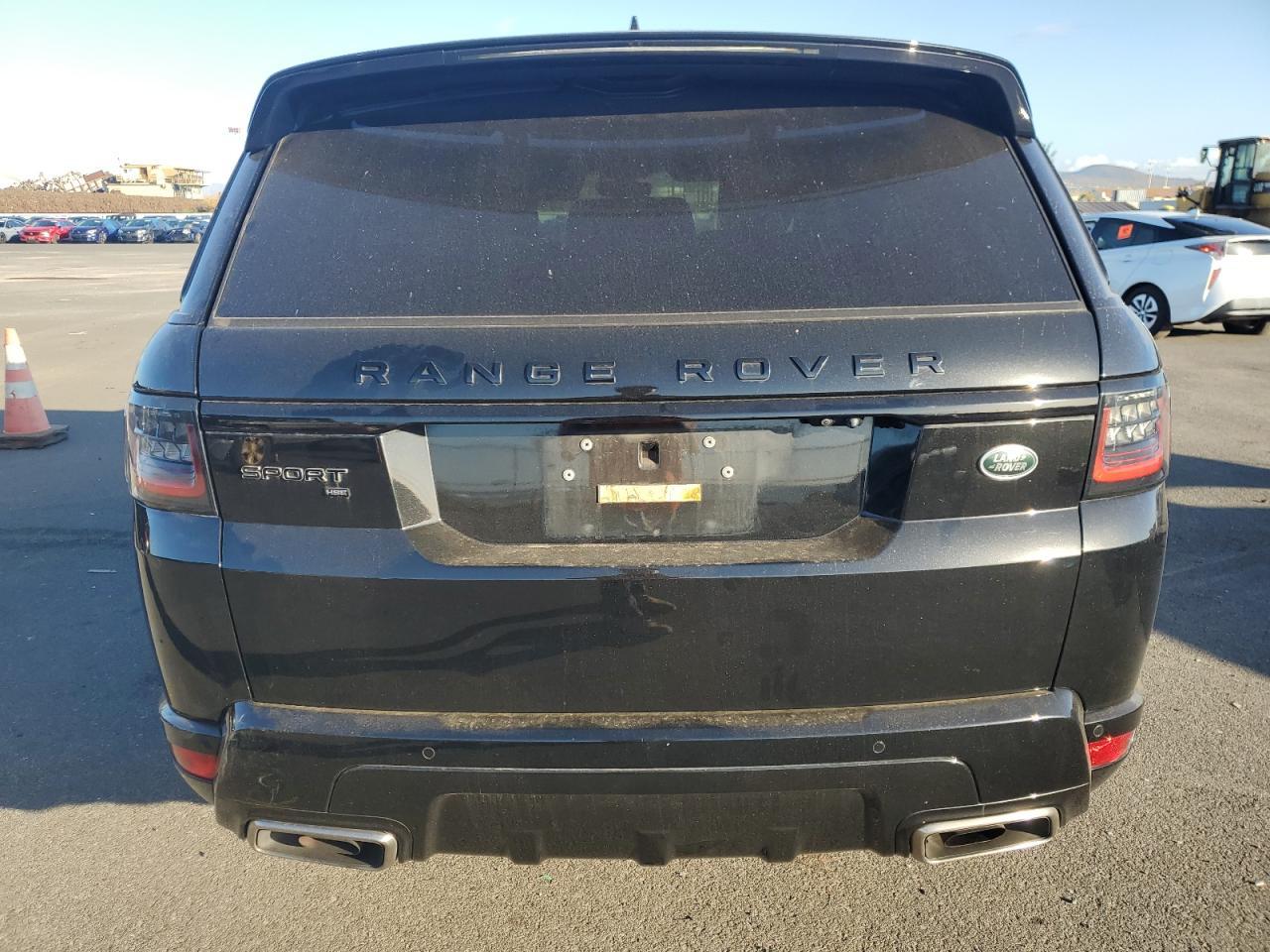 2020 Land Rover Range Rover Sport Hse - Image 6