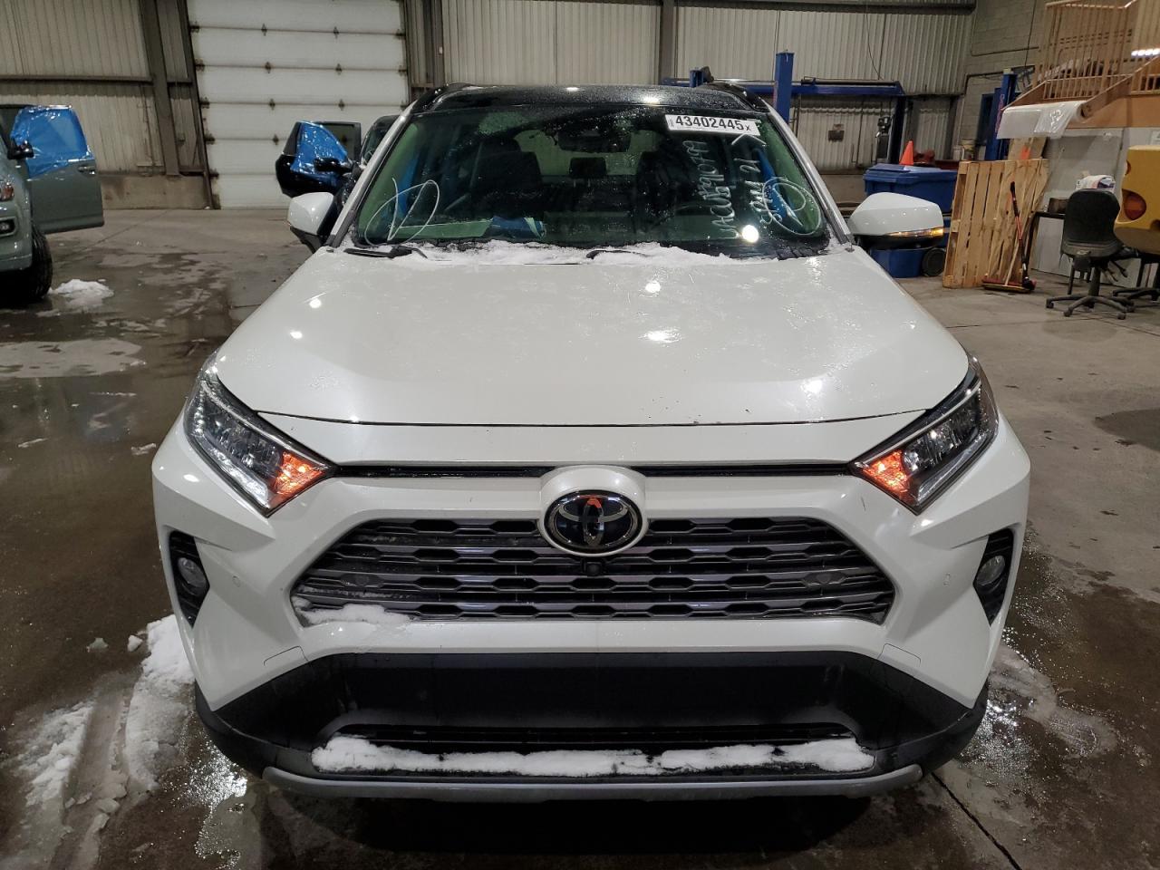 2021 Toyota Rav4 Limited - Image 5