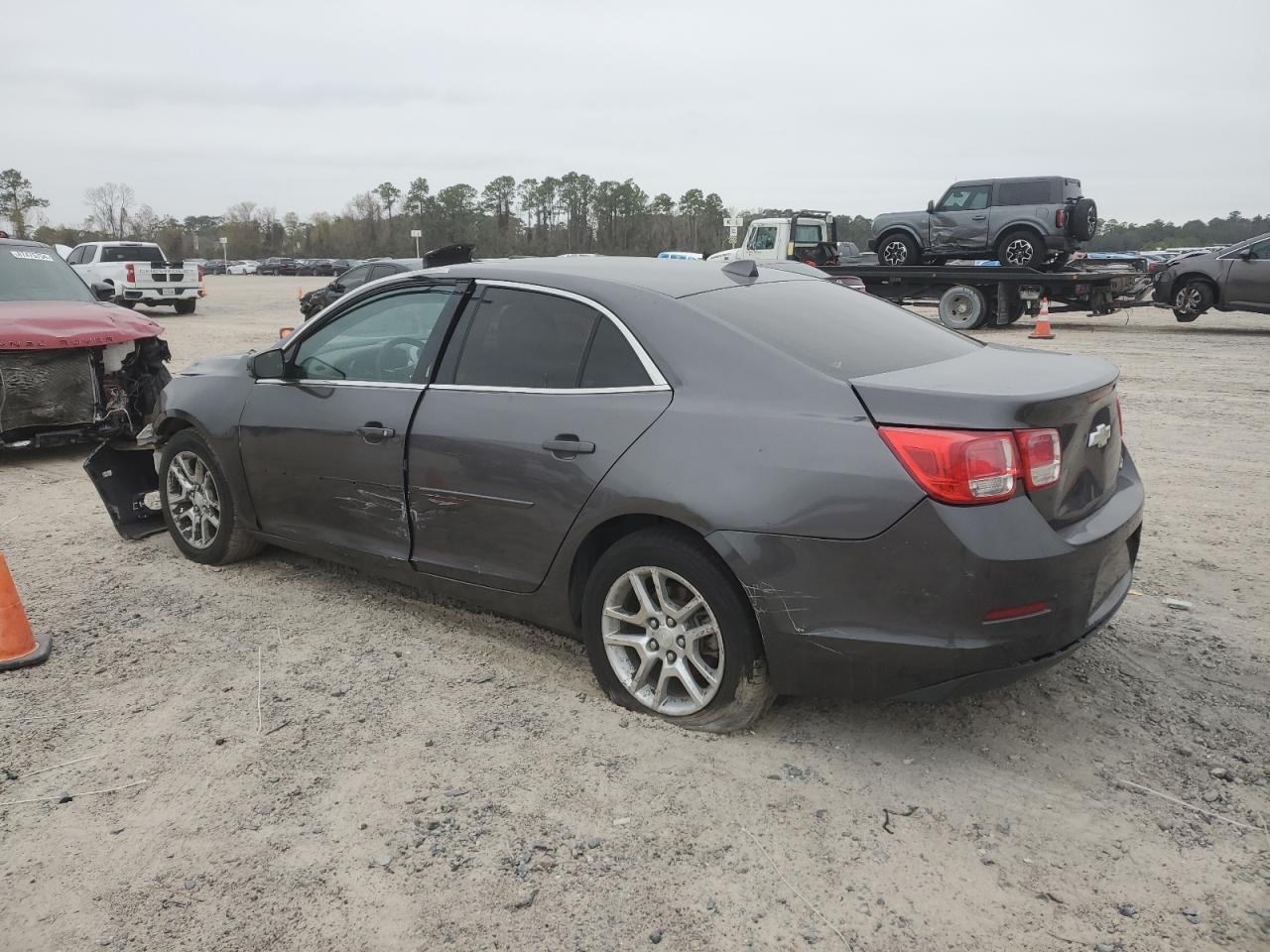 2013 Chevrolet Malibu 1Lt - Фото 2