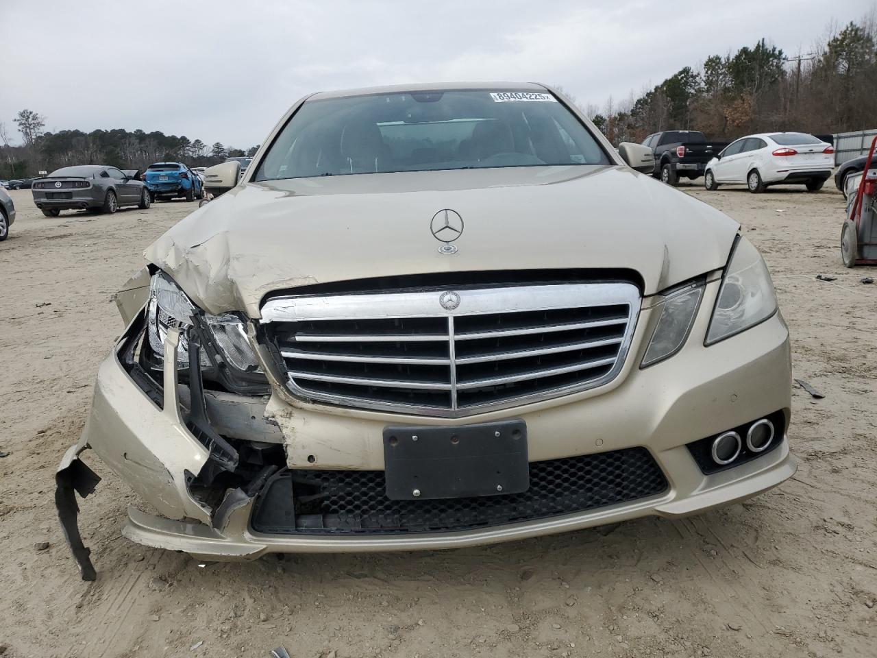 2010 Mercedes-Benz E 350 - Фото 5
