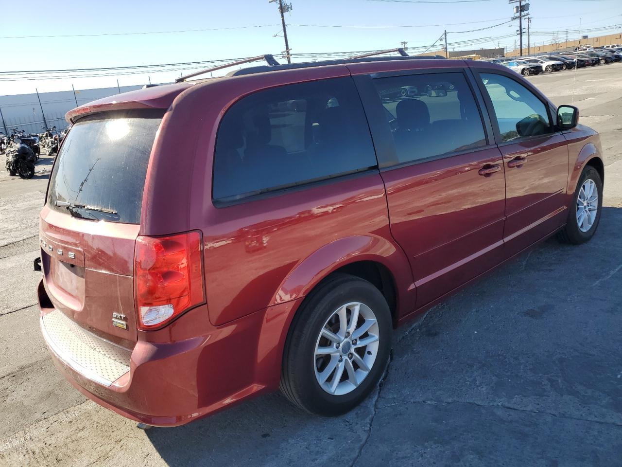 2016 Dodge Grand Caravan Sxt - Image 3