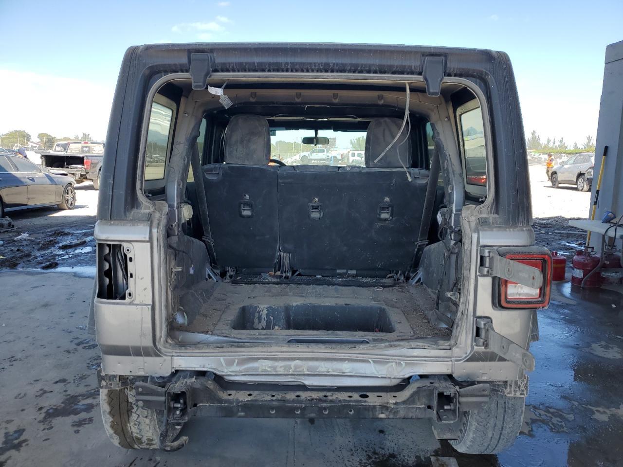 2021 Jeep Wrangler Unlimited Sport - Image 6