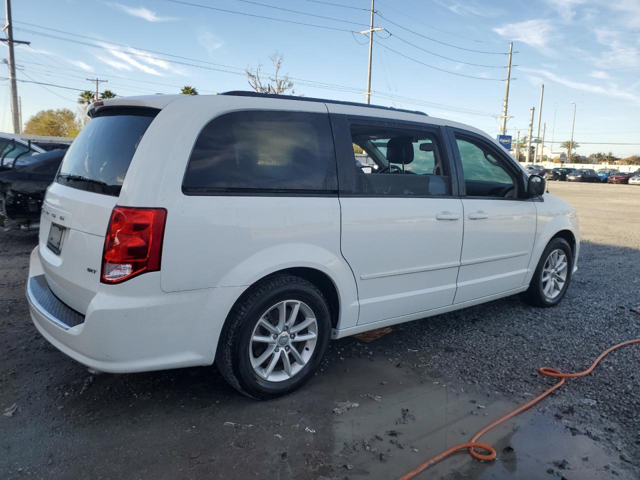 2016 Dodge Grand Caravan Se - Image 3
