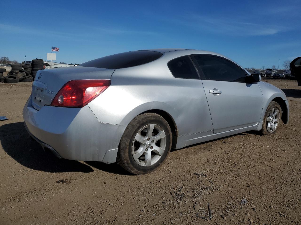 2008 Niss Altima - Фото 3