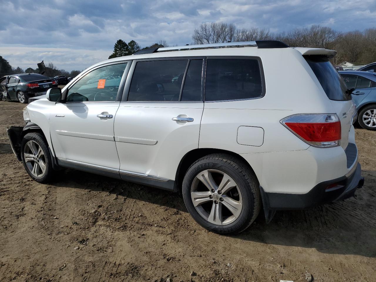 2013 Toyota Highlander Limited - Image 2