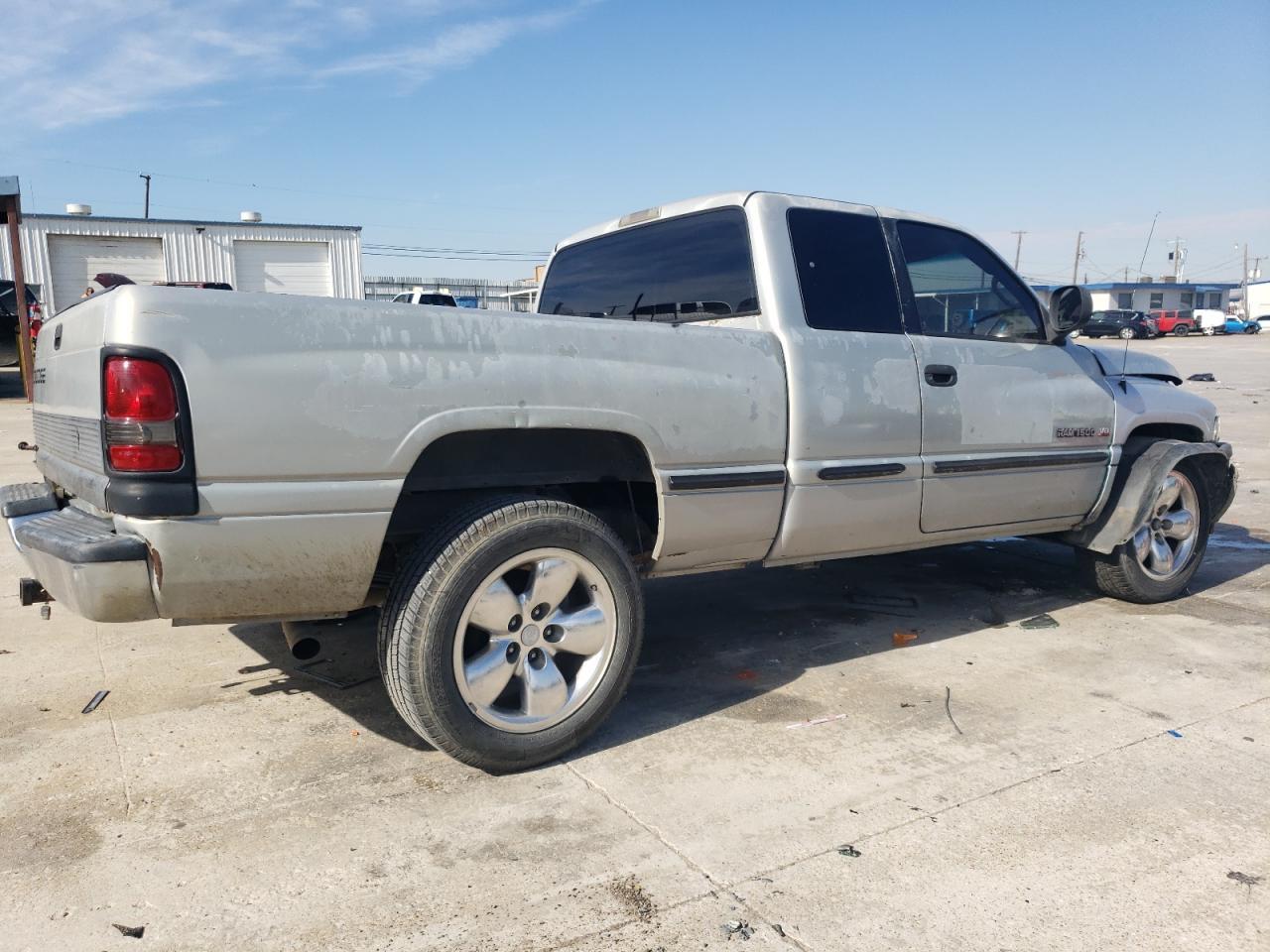 1999 Dodge Ram 1500 - Фото 3
