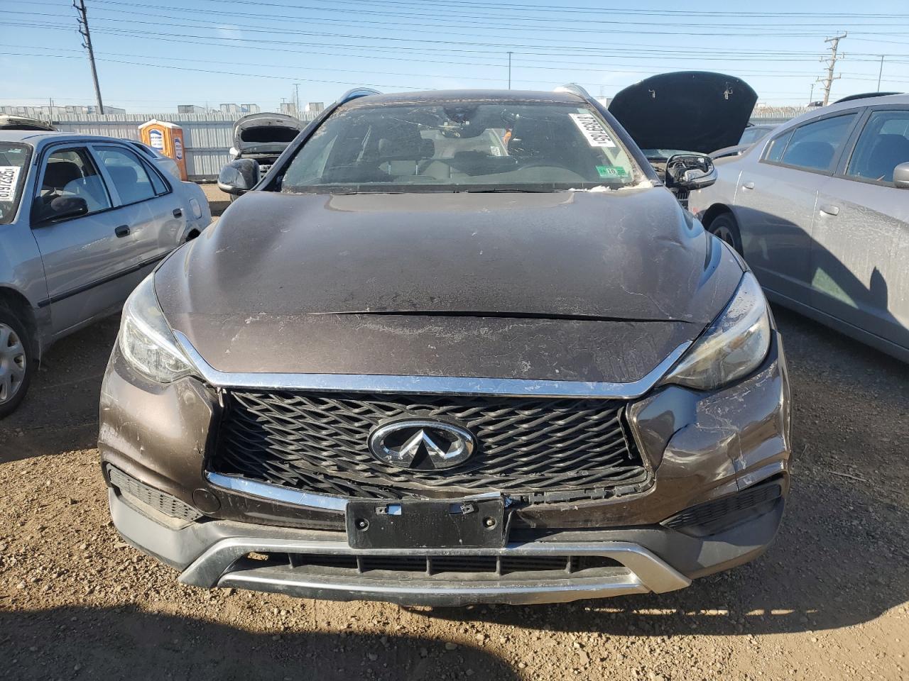 2017 Infiniti Qx30 Base - Image 5