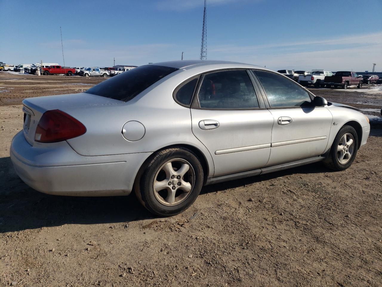 2000 Ford Taurus Se - Фото 3
