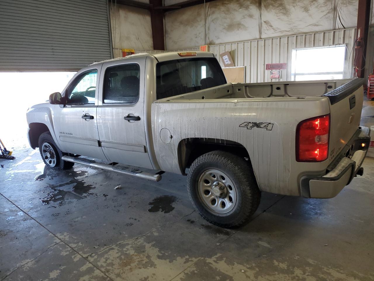 2013 Chevrolet Silverado K1500 Ls - Фото 2
