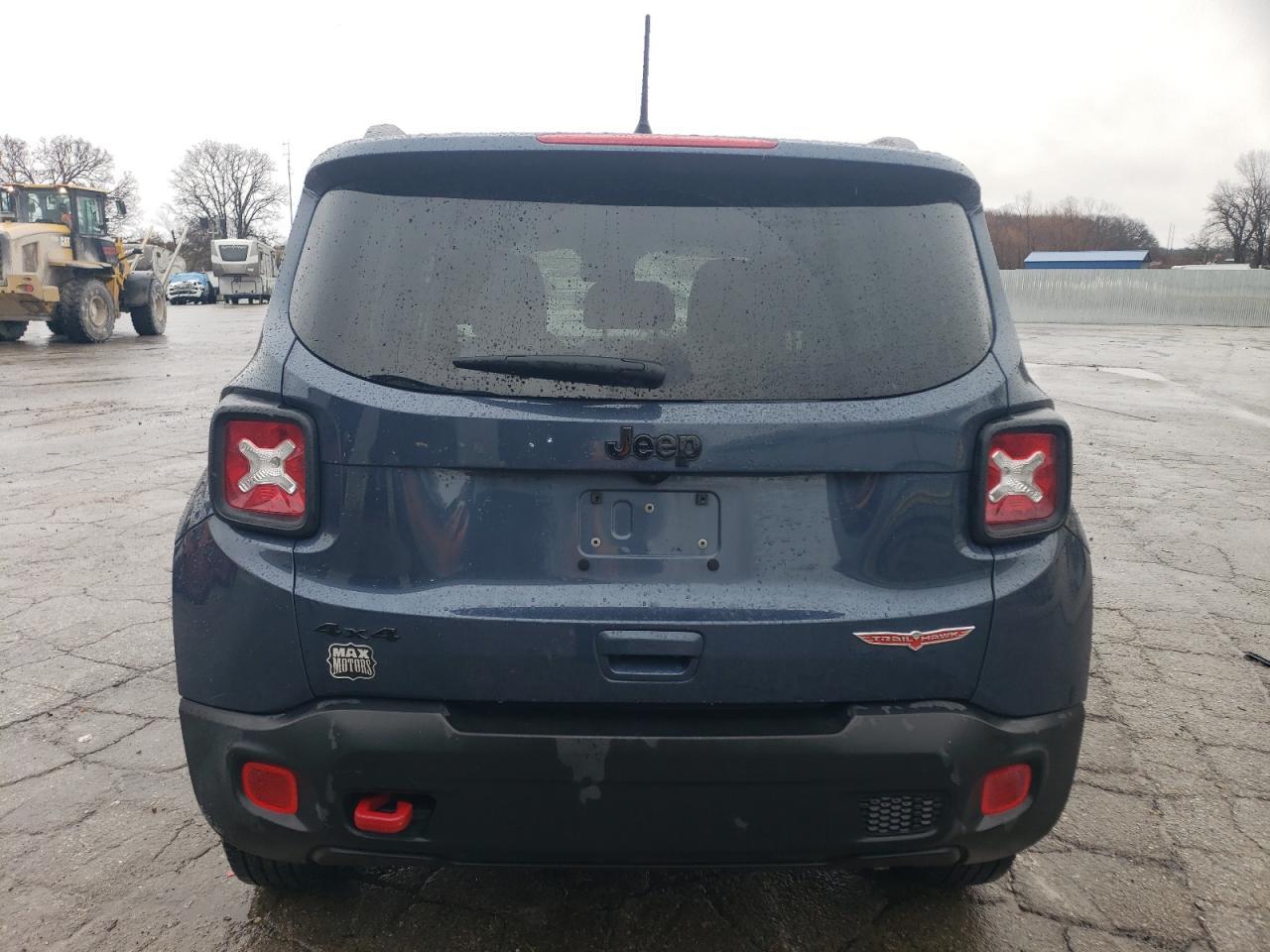 2023 Jeep Renegade Trailhawk - Image 6